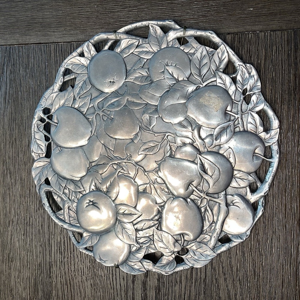 Arthur Court Tray Platter Plate Aluminum Apple 1991 Metal Serving Party 12"